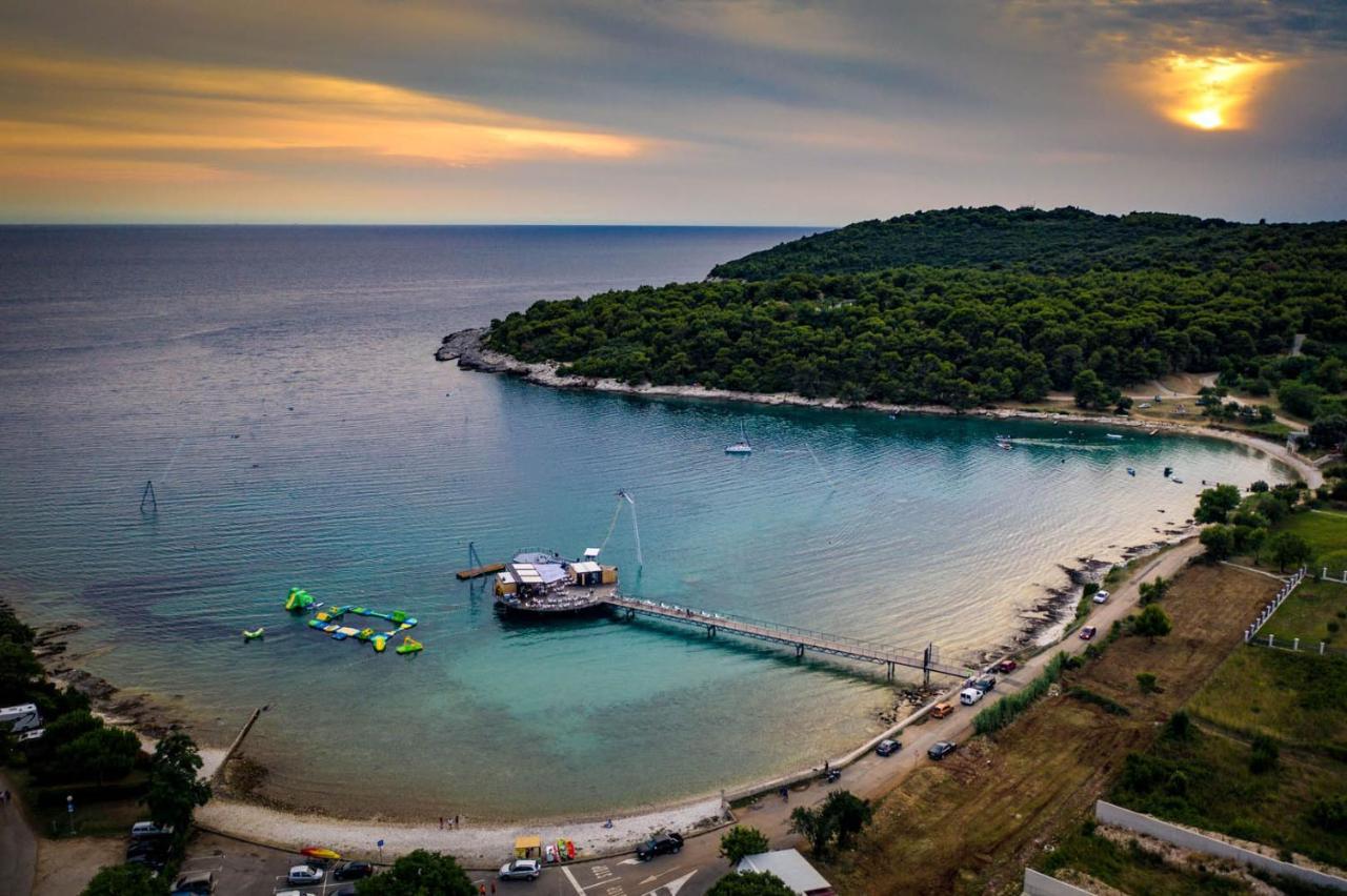 Studio Apartment City With Free Parking Πούλα Εξωτερικό φωτογραφία