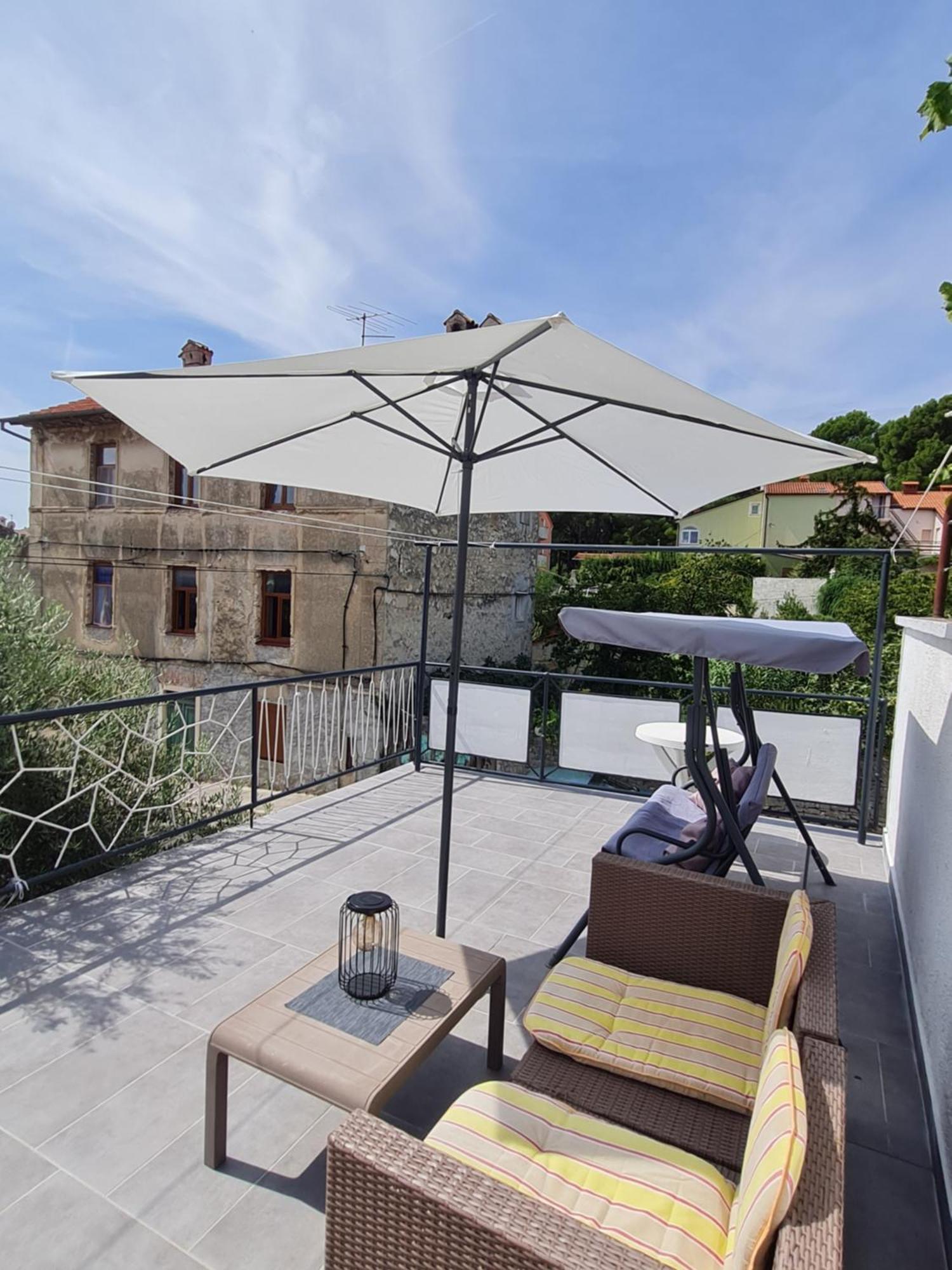 Studio Apartment City With Free Parking Πούλα Εξωτερικό φωτογραφία